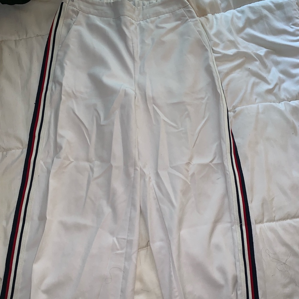 Elli White Pants With Side Stripe